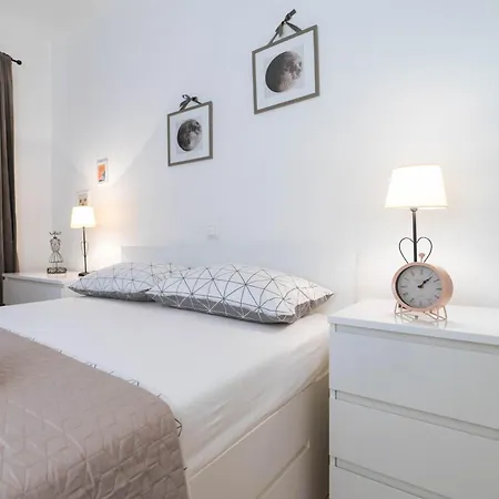 Apartment Anna Zadar